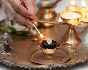 Dhoop Cups
