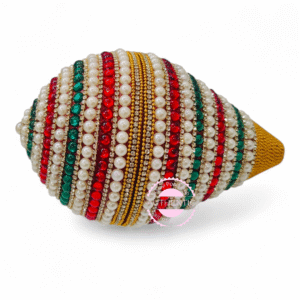 Shagun Nariyal / Coconut Holder